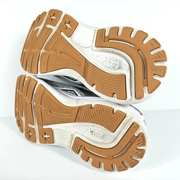 Brooks Adrenaline GTS 23 Women's Size 8 Running Shoes Sneakers Oreo 1203811B112 - Picture 15 of 16